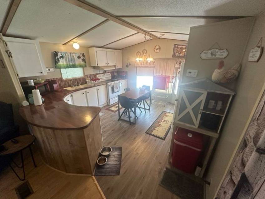 543 Lake Henry Drive a Winter Haven, FL Mobile or Manufactured Home for Sale